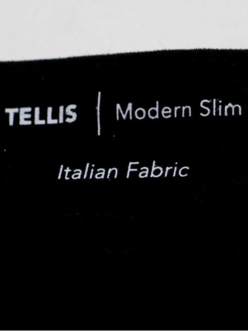 AG Tellis W38 L32 Modern Slim Pants Lightweight Italian Satin Fabric Jeans Black